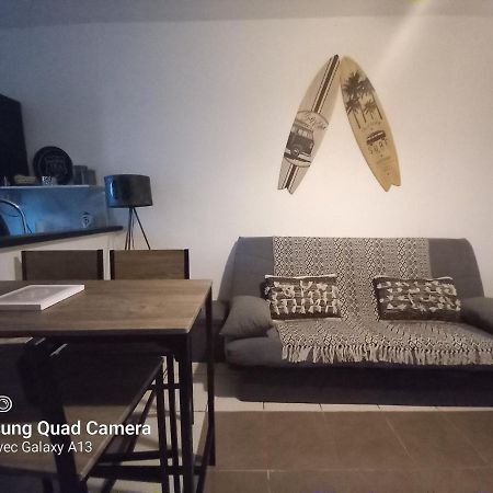 Appartement Babe Joyeuse Eksteriør bilde