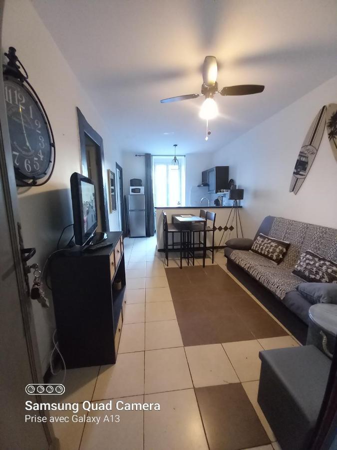 Appartement Babe Joyeuse Eksteriør bilde